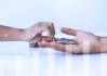 如何规划期权进阶的有效策略？这一策略的实施步骤是什么？