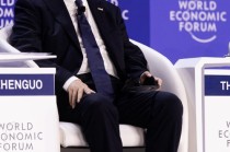 隆基绿能李振国谈下一代光伏技术：再过10年效率做到35%