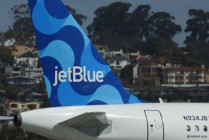 捷蓝航空将削减更多航班 2025年 “不太可能” 实现收支平衡