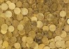 如何准确把握黄金市场的投资机遇？这些机遇存在哪些潜在风险？