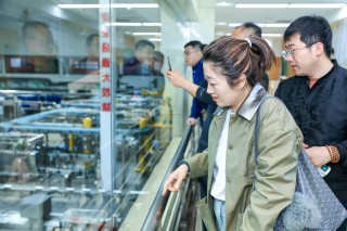 “经济媒体调研行”：走进君乐宝探索民营经济加快形成新质生产力