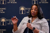 美联储理事库克称央行可能无法应对人工智能引发的失业