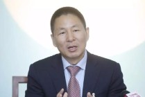 王建军，被免去证监会副主席职务