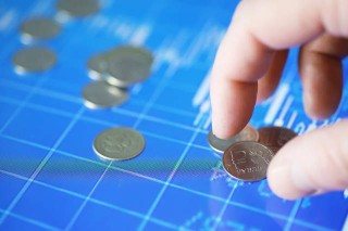 波动率如何影响期货价格？