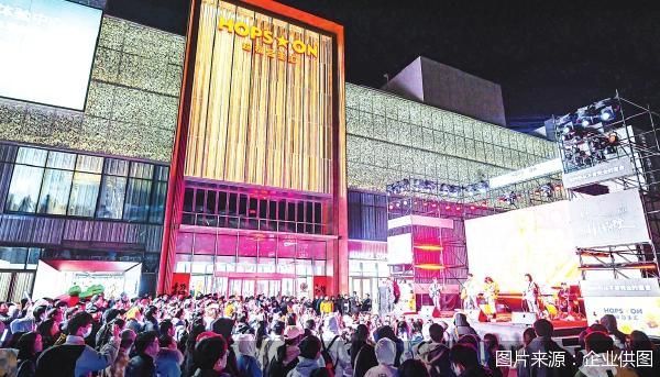 超极合生汇合体 超大体量出圈容易运营难  第1张