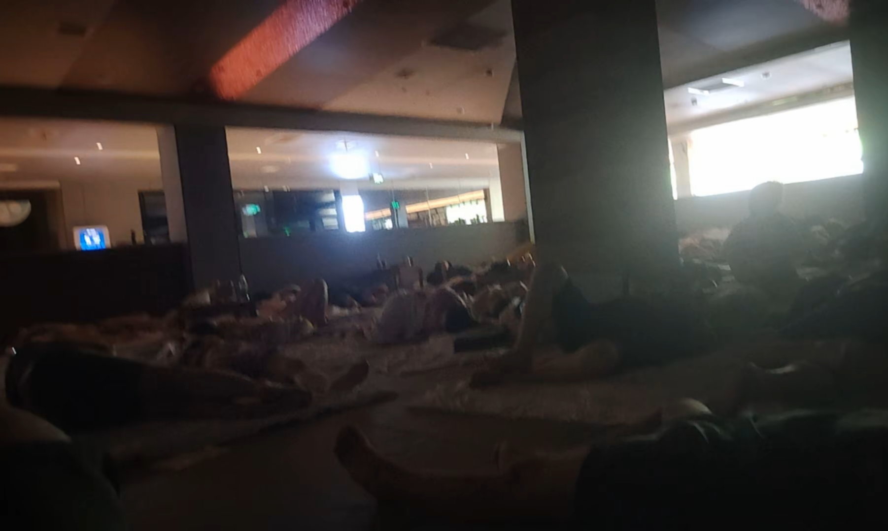 网友称汉中赏花“一房难求”睡洗浴中心？文旅局回应  第1张