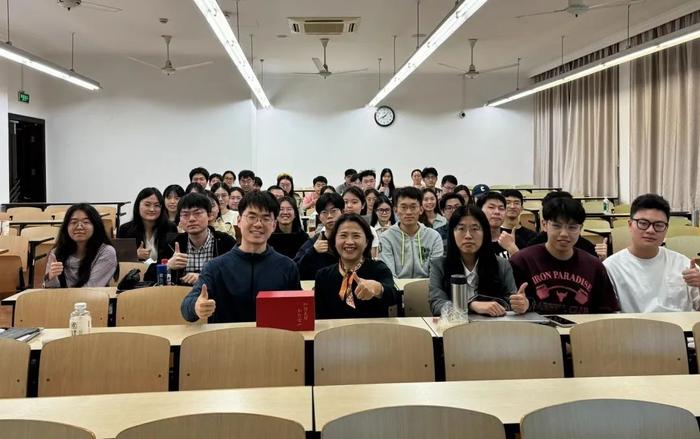 515投资者保护日|《价值投资与基金实务课程》：睿远基金×交大安泰共建课程 学以致用，助力投资者成长  第1张
