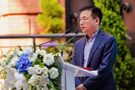华夏银行中层人事调整 再次向北京信托输送高管  第2张