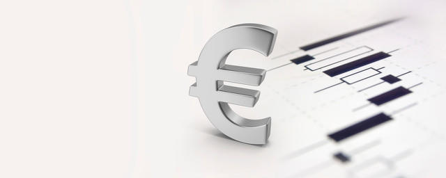 如何理解市场波动对投资的影响并做出决策？这种影响如何在实际操作中进行评估和应对？  第1张