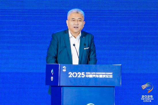 奔驰销售公司总裁段建军:对汽车制造充满敬畏,量产前均有“地狱级”安全测试 第1张 奔驰销售公司总裁段建军:对汽车制造充满敬畏,量产前均有“地狱级”安全测试 第1张