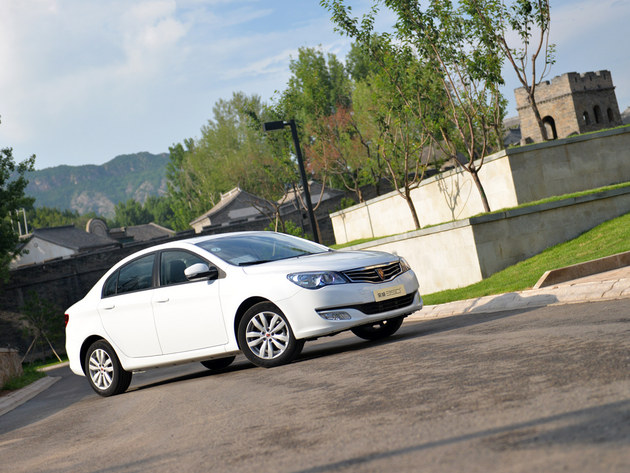 如何评价特定品牌车辆？该品牌车辆有什么特色？  第1张