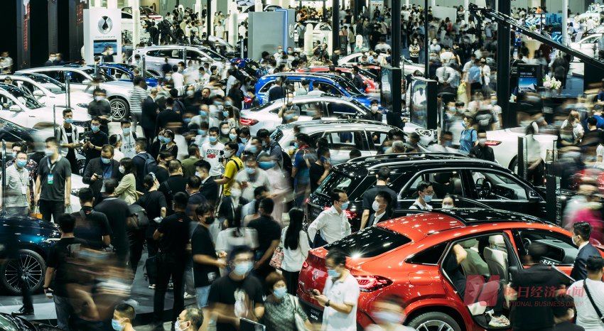 多家新能源汽车品牌公布“银十”销量:零跑首超7万辆“再拔头筹”,蔚来、小米均破4万辆大关 第3张 多家新能源汽车品牌公布“银十”销量:零跑首超7万辆“再拔头筹”,蔚来、小米均破4万辆大关 第3张