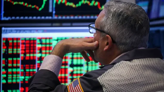 午盘:美股跌幅扩大 纳指下跌2% 第1张 午盘:美股跌幅扩大 纳指下跌2% 第1张