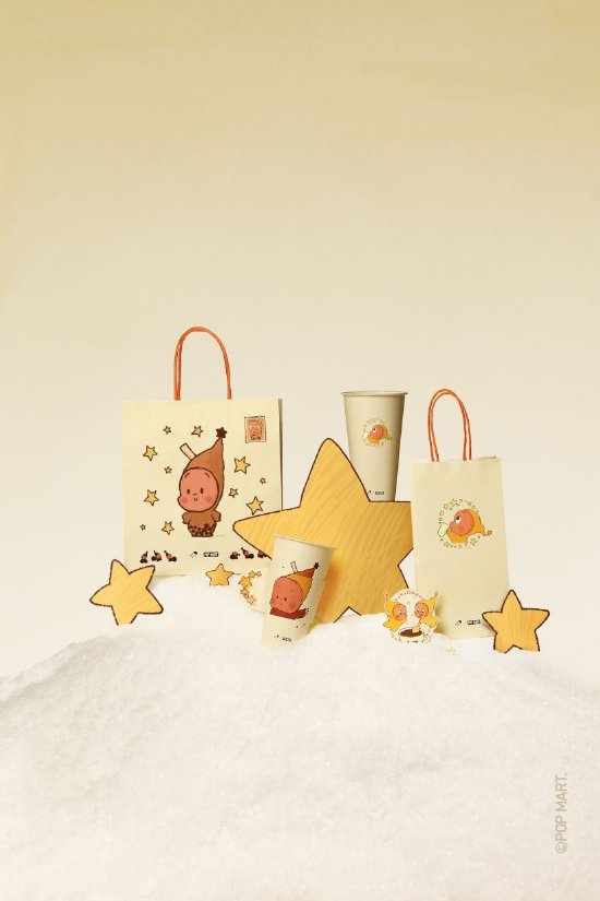 喜茶与泡泡玛特星星人联名上线，推出定制款形象及系列活动  第1张