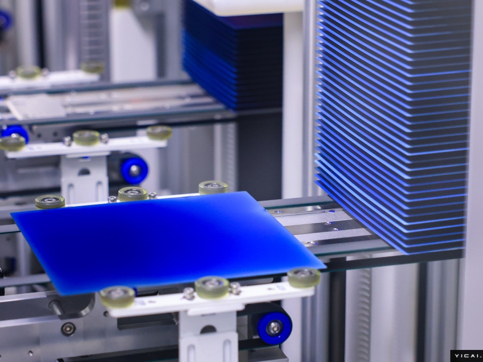 亿晶光电被“追账”1.4亿元,这几家光伏企业亦被责令退还投资款 第1张 亿晶光电被“追账”1.4亿元,这几家光伏企业亦被责令退还投资款 第1张