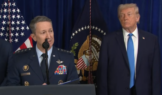 马杜罗被抓细节公布!特朗普:将管理委内瑞拉,美国大型石油公司将进入 第5张 马杜罗被抓细节公布!特朗普:将管理委内瑞拉,美国大型石油公司将进入 第5张