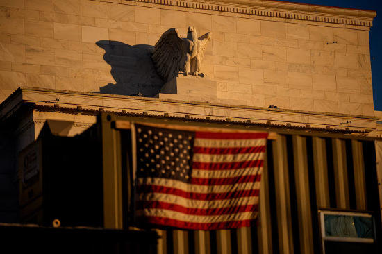 “拙劣之举”：特朗普与鲍威尔的纷争或严重反噬自身  第1张