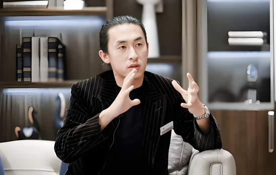 美克美家“家具抵薪”惹怒员工！“企二代”接棒后巨亏超18亿 | BUG  第4张