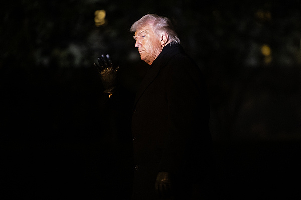 民调显示特朗普移民政策支持率创其本届任期内新低 第1张 民调显示特朗普移民政策支持率创其本届任期内新低 第1张