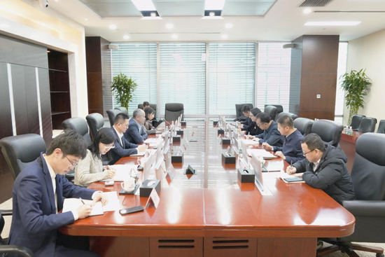 进出口银行副行长陈斌与上合示范区党工委书记张新竹举行会谈 第1张 进出口银行副行长陈斌与上合示范区党工委书记张新竹举行会谈 第1张