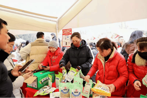 九江银行助力九江市总工会2026惠民年货节：以金融温度，焕新浔城年味  第4张