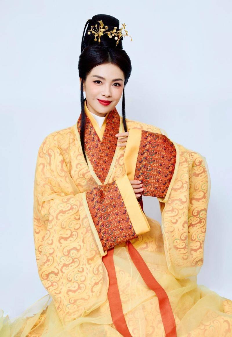 从妈祖到派福官:刘涛的“送福”人设,观众认了十几年 第2张 从妈祖到派福官:刘涛的“送福”人设,观众认了十几年 第2张