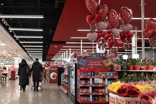 塔吉特销售额再度下滑，新任CEO谋划转型之路  第1张