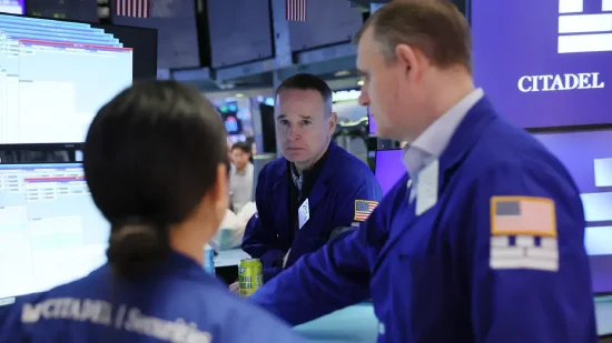 午盘：美股维持涨势 三大主要指数全线上涨  第1张