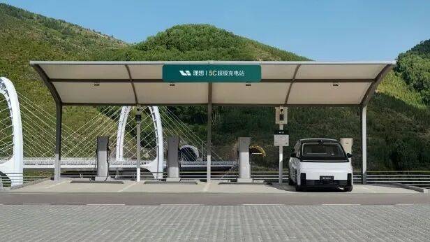 三年330亿投入，理想在赌什么样的未来？  第10张